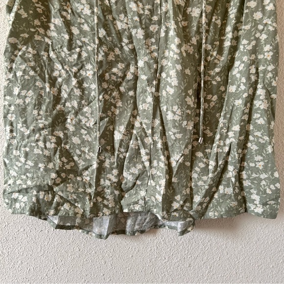 BUFFALO Dixie Floral 1/3 Button Pop On Top Women Size Medium - Picture 2 of 14